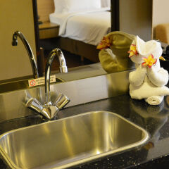 Отель Ramada by Wyndham Bali Sunset Road Kuta в номере