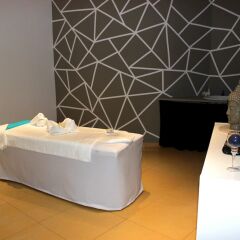 Отель Browns Sports & Leisure Club спа