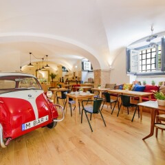 Отель Martinhal Lisbon Chiado Family Suites Лиссабон гостиничный бар