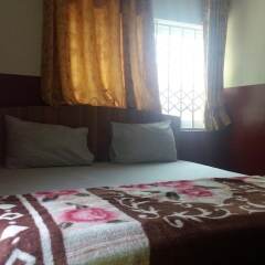 Adinkra City Hotel комната для гостей