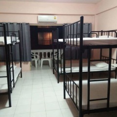 The Galiness International Backpacker Hostel Phuket комната для гостей фото 5
