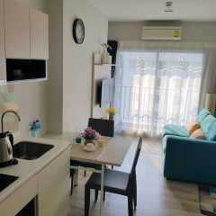 Отель 1Br Centric Sea 115 With Infinity Pool Паттайя в номере фото 2