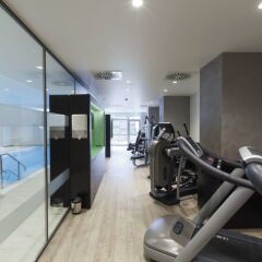 Radisson Blu Scandinavia Hotel, Düsseldorf фитнесс-зал фото 3