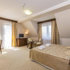 Hotel Crocus комната для гостей фото 4