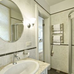 Отель Semarah Apartamenti Латвия, Юрмала - отзывы, цены и фото номеров - забронировать отель Semarah Apartamenti онлайн ванная