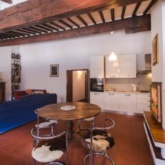Отель Amazing View to Pitti Palace 3BD Apt в номере фото 2