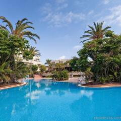 Отель Barceló Corralejo Bay - Только для взрослых бассейн