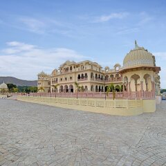 Отель The Jaibagh Palace пляж