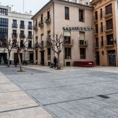 Отель Travel Habitat Plaza del Pilar
