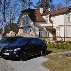 Апартаменты M.S. Kuznetsov Apartments Luxury Villa Юрмала парковка