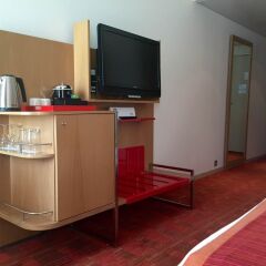 Отель Radisson Blu Hotel Toulouse Airport Франция, Бланьяк - 1 отзыв об отеле, цены и фото номеров - забронировать отель Radisson Blu Hotel Toulouse Airport онлайн удобства в номере