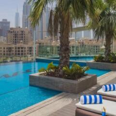 Отель Damac Maison Royale The Distinction бассейн