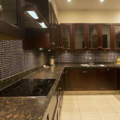 Отель Shakespeare - Ease by Emaar - 2 Bedroom в номере