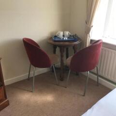 Assheton Arms Hotel удобства в номере