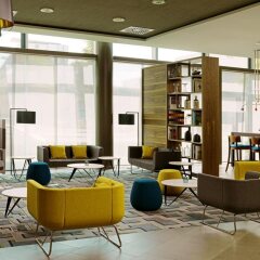 Отель Courtyard by Marriott Berlin City Center интерьер отеля