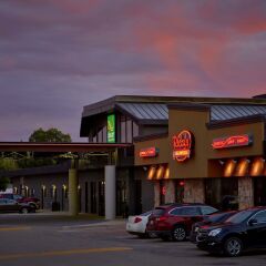 Отель Quality Inn and Suites фото 5