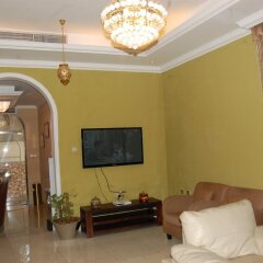 Отель Al Amwaj Hotel ОАЭ, Шарджа - отзывы, цены и фото номеров - забронировать отель Al Amwaj Hotel онлайн интерьер отеля фото 3