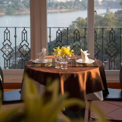 Отель Lakeside Palace Hotel Вьетнам, Ханой - отзывы, цены и фото номеров - забронировать отель Lakeside Palace Hotel онлайн питание фото 2