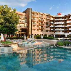 Отель Club Hotel Miramar - Все включено Болгария, Аврен - отзывы, цены и фото номеров - забронировать отель Club Hotel Miramar - Все включено онлайн бассейн