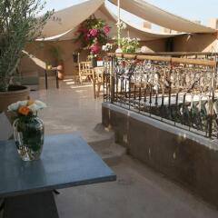 Отель Riad Dar Massaï Марокко, Марракеш - отзывы, цены и фото номеров - забронировать отель Riad Dar Massaï онлайн балкон