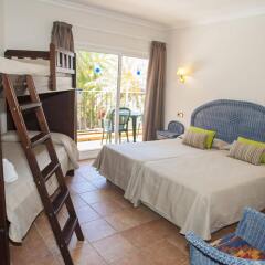 Hotel Comarruga Platja комната для гостей фото 3