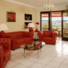 Hotel Monica интерьер отеля