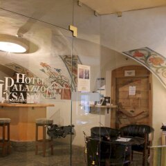 Отель Palazzo Mysanus Samedan Швейцария, Самедан - отзывы, цены и фото номеров - забронировать отель Palazzo Mysanus Samedan онлайн гостиничный бар