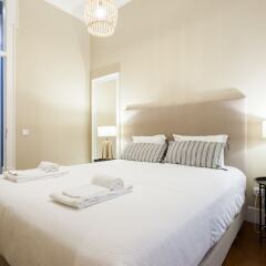Апартаменты Baixa Vintage Three-Bedroom Apartment - by LU Holidays Лиссабон комната для гостей фото 3
