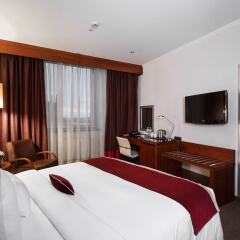Гостиница DoubleTree by Hilton Novosibirsk комната для гостей фото 6