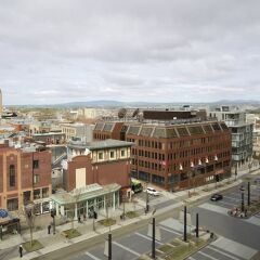 Отель Quebec City Marriott Downtown Канада, Квебек - отзывы, цены и фото номеров - забронировать отель Quebec City Marriott Downtown онлайн балкон
