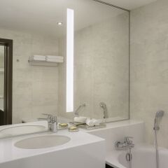 Crowne Plaza Уфа-Конгресс Отель ванная