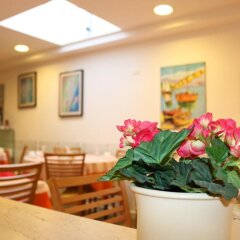 Hotel Quisisana Riccione интерьер отеля