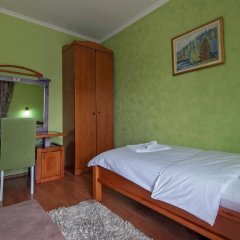 Hotel Holiday in Podgorica, Montenegro from 61$, photos, reviews - zenhotels.com guestroom
