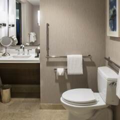 Отель Hyatt Chicago Magnificent Mile ванная фото 2
