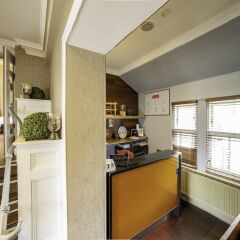 Redstones Hotel интерьер отеля