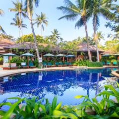 Отель Baan Chaweng Beach Resort & Spa Таиланд, Самуи - 13 отзывов об отеле, цены и фото номеров - забронировать отель Baan Chaweng Beach Resort & Spa онлайн бассейн фото 2