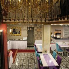 Diamond Royal Hotel гостиничный бар