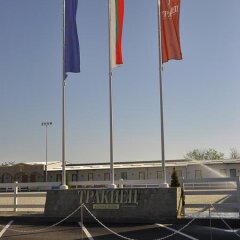 Отель Sport Complex Trakiets Соколица парковка