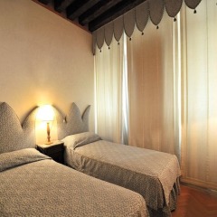 Отель Sleep In Italy - San Marco Apartments Италия, Венеция - отзывы, цены и фото номеров - забронировать отель Sleep In Italy - San Marco Apartments онлайн комната для гостей фото 5