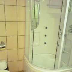 Pensiunea Limpedea in Cavnic, Romania from 74$, photos, reviews - zenhotels.com bathroom
