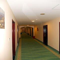 GreenTree Inn Taicang Baolong Square Hotel интерьер отеля