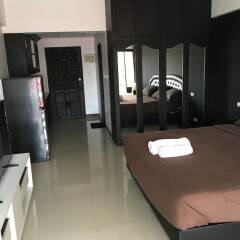 Отель Yensabai Condotel - 514 By Axiom Паттайя комната для гостей