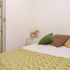 Отель 2 Bedroom Garden Apartment near Wimbledon Великобритания, Лондон - отзывы, цены и фото номеров - забронировать отель 2 Bedroom Garden Apartment near Wimbledon онлайн комната для гостей
