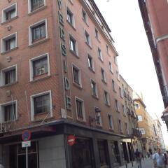 Hotel Senorial фото 2
