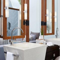 Отель Conrad Maldives Rangali Island Мальдивы, Хувахенду - 8 отзывов об отеле, цены и фото номеров - забронировать отель Conrad Maldives Rangali Island онлайн ванная