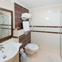 Grand Atilla Hotel ванная