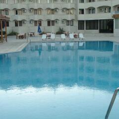 Hotel Yiltok бассейн фото 3