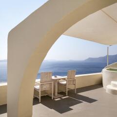 Mystique, a Luxury Collection Hotel, Santorini пляж фото 2