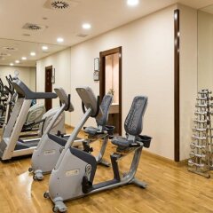 Отель NH Marbella фитнесс-зал