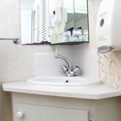 Monteray Family Hotel in Christ Church, Barbados from 104$, photos, reviews - zenhotels.com bathroom photo 2
